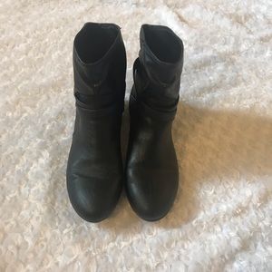 American Eagle Booties